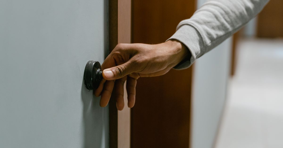 door security hardware — Pro Columbia Locksmith